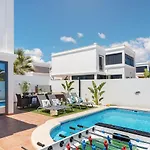 Villa Acacia